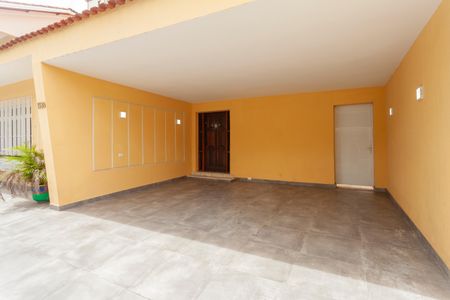 Casa à venda com 300m², 4 quartos e 2 vagasGaragem