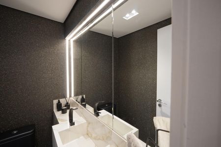 Apartamento à venda com 147m², 2 quartos e 2 vagasLavabo