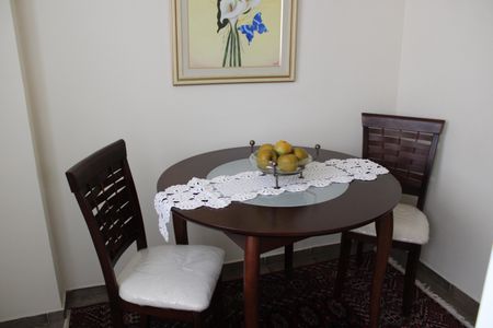 Apartamento para alugar com 72m², 2 quartos e sem vagaSala de Jantar