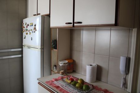 Apartamento para alugar com 72m², 2 quartos e sem vagaCozinha