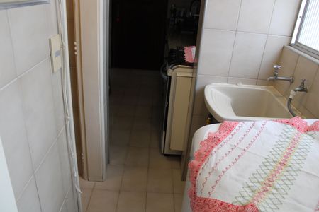 Apartamento para alugar com 72m², 2 quartos e sem vagaÁrea de Serviço