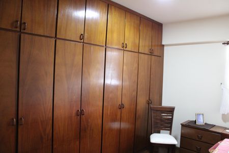 Apartamento para alugar com 72m², 2 quartos e sem vagaQuarto 2
