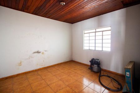 Casa para alugar com 150m², 2 quartos e 2 vagas Casa para alugar com 150m², 2 quartos e 2 vagasQuarto 2