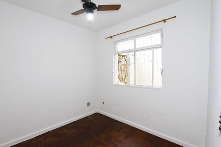 Apartamento à venda com 102m², 2 quartos e 1 vagaQuarto 2