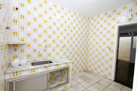 Apartamento à venda com 102m², 2 quartos e 1 vagaCozinha