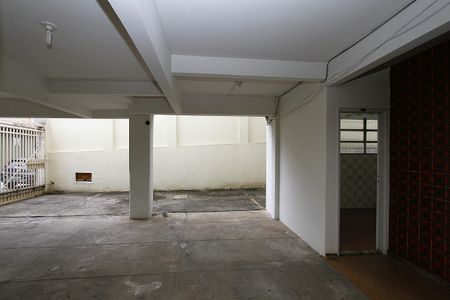 Apartamento à venda com 102m², 2 quartos e 1 vagaEntrada pela garagem
