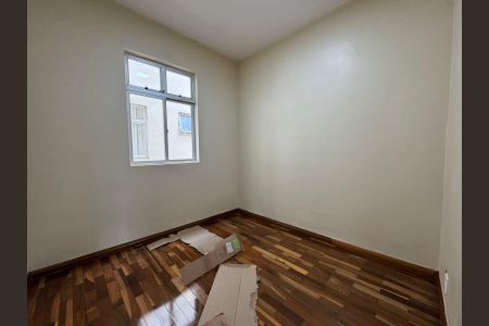 Apartamento para alugar com 70m², 3 quartos e 1 vaga