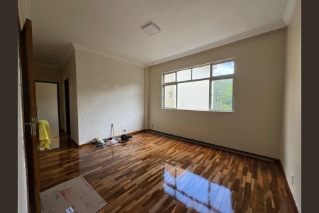 Apartamento para alugar com 70m², 3 quartos e 1 vaga