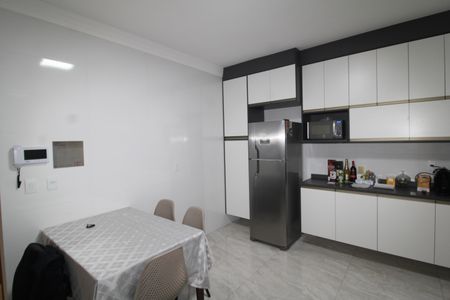 Casa à venda com 250m², 3 quartos e 2 vagasCozinha