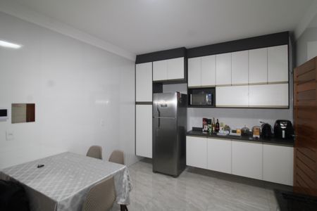 Casa à venda com 250m², 3 quartos e 2 vagasCozinha