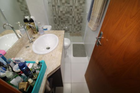 Casa à venda com 250m², 3 quartos e 2 vagasQuarto 1 - Banheiro