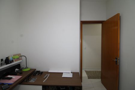 Casa à venda com 250m², 3 quartos e 2 vagasQuarto 3