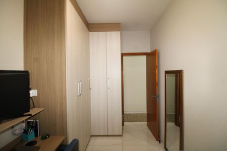 Casa à venda com 250m², 3 quartos e 2 vagasQuarto 2