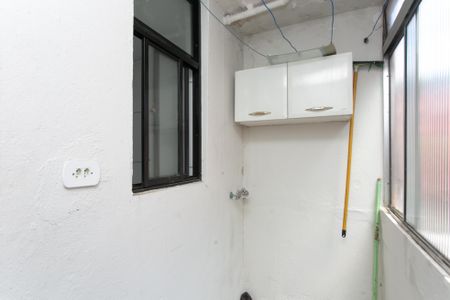 Apartamento para alugar com 28m², 2 quartos e 1 vaga Apartamento para alugar com 28m², 2 quartos e 1 vagaÁrea de Serviço