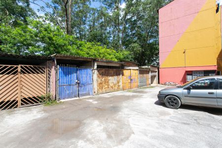 Apartamento para alugar com 28m², 2 quartos e 1 vaga Apartamento para alugar com 28m², 2 quartos e 1 vagaGaragem