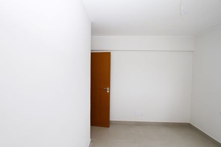 Apartamento à venda com 86m², 3 quartos e 2 vagasQuarto 2