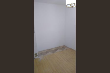 Casa à venda com 200m², 4 quartos e 2 vagas Casa à venda com 200m², 4 quartos e 2 vagasQuarto