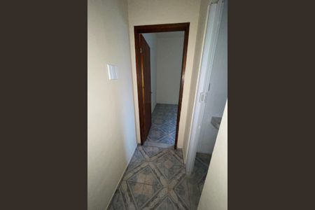 Corredor de casa para alugar com 1 quarto, 60m² em Parque Lafaiete, Duque de Caxias