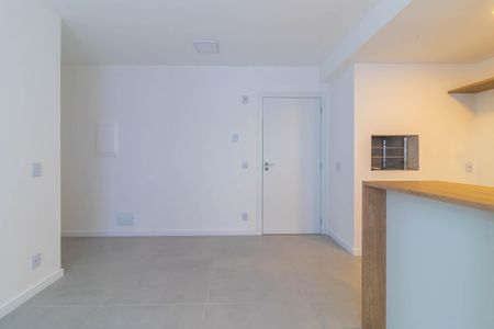 Sala  de apartamento para alugar com 1 quarto, 42m² em Santana, Porto Alegre