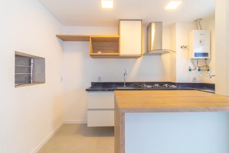 Cozinha  de apartamento para alugar com 1 quarto, 42m² em Santana, Porto Alegre