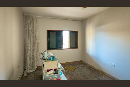 Casa à venda com 3 quartos, 273m² em Vila Campo Grande, São Paulo