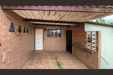 Casa à venda com 273m², 3 quartos e 2 vagas Casa à venda com 273m², 3 quartos e 2 vagasFachada da Edícula