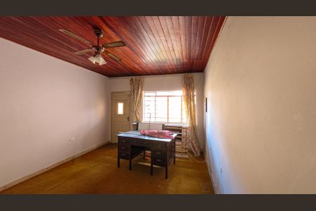 Casa à venda com 273m², 3 quartos e 2 vagas Casa à venda com 273m², 3 quartos e 2 vagasSala