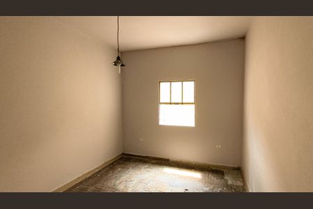 Quarto 2 de casa à venda com 3 quartos, 273m² em Vila Campo Grande, São Paulo