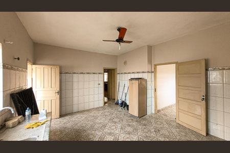 Casa à venda com 273m², 3 quartos e 2 vagas Casa à venda com 273m², 3 quartos e 2 vagasCozinha