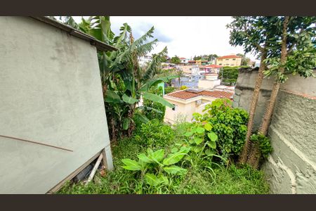 Casa à venda com 273m², 3 quartos e 2 vagas Casa à venda com 273m², 3 quartos e 2 vagasQuintal