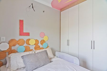 Casa à venda com 170m², 3 quartos e 2 vagas Casa à venda com 170m², 3 quartos e 2 vagasQuarto 2