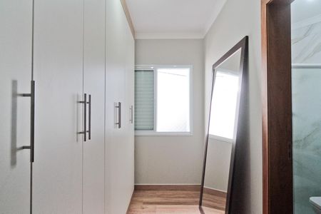 Casa à venda com 170m², 3 quartos e 2 vagas Casa à venda com 170m², 3 quartos e 2 vagasSuíte