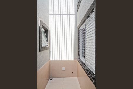 Casa à venda com 170m², 3 quartos e 2 vagas Casa à venda com 170m², 3 quartos e 2 vagasJardim de inverno