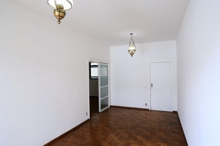 Apartamento à venda com 200m², 4 quartos e 2 vagasSala