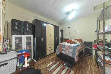 Casa à venda com 253m², 2 quartos e 1 vagaQuarto 1