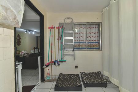 Casa à venda com 253m², 2 quartos e 1 vagaLavanderia