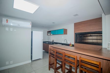 Apartamento para alugar com 44m², 1 quarto e 1 vaga Apartamento para alugar com 44m², 1 quarto e 1 vagaÁrea comum - Salão de festas
