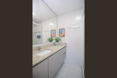 Apartamento para alugar com 44m², 1 quarto e 1 vaga Apartamento para alugar com 44m², 1 quarto e 1 vagaBanheiro da Suíte