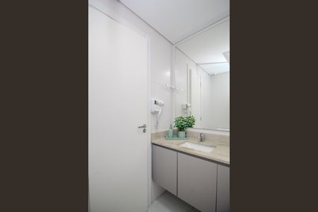 Apartamento para alugar com 44m², 1 quarto e 1 vaga Apartamento para alugar com 44m², 1 quarto e 1 vagaBanheiro da Suíte