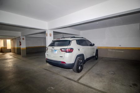 Apartamento para alugar com 44m², 1 quarto e 1 vaga Apartamento para alugar com 44m², 1 quarto e 1 vagaGaragem