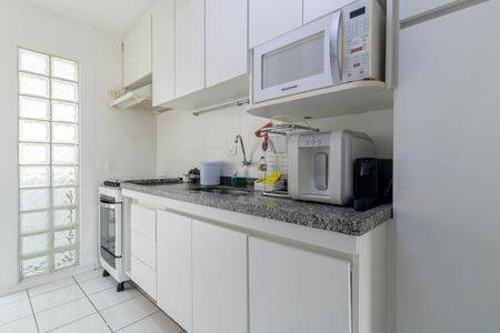 Apartamento à venda com 60m², 2 quartos e 1 vagaCozinha