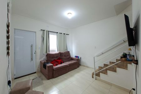Casa de condomínio para alugar com 55m², 2 quartos e 1 vaga Casa de condomínio para alugar com 55m², 2 quartos e 1 vagaSala