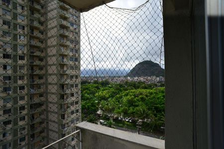Varanda de apartamento à venda com 2 quartos, 62m² em Itanhangá, Rio de Janeiro
