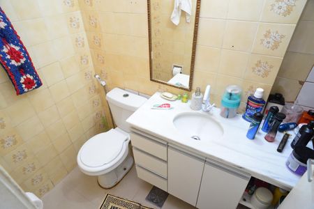 Apartamento à venda com 62m², 2 quartos e 1 vagaBanheiro Social