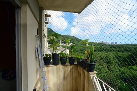 Varanda de apartamento à venda com 2 quartos, 62m² em Itanhangá, Rio de Janeiro