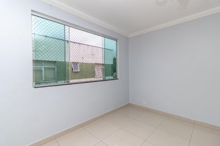Sala de apartamento para alugar com 3 quartos, 85m² em Santa Amelia, Belo Horizonte