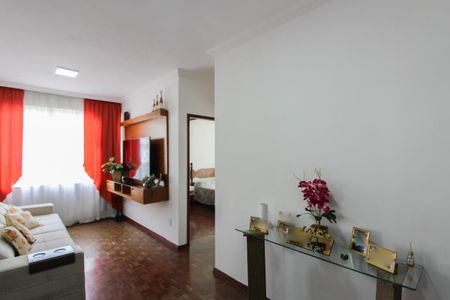 Sala de apartamento à venda com 2 quartos, 73m² em Santa Monica, Belo Horizonte