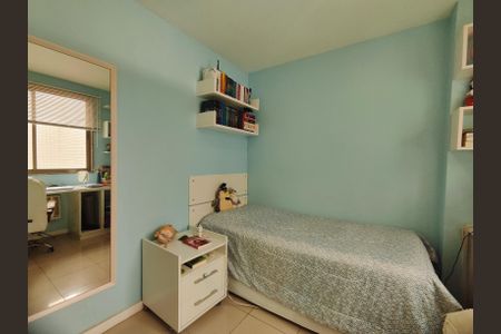 Apartamento à venda com 143m², 3 quartos e 3 vagasSuíte 2