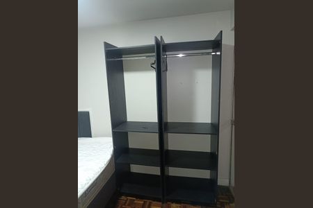 Kitnet/Studio para alugar com 1 quarto, 30m² em Centro, Curitiba