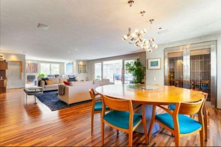 Apartamento à venda com 3 quartos, 278m² em Jardim Paulistano, São Paulo